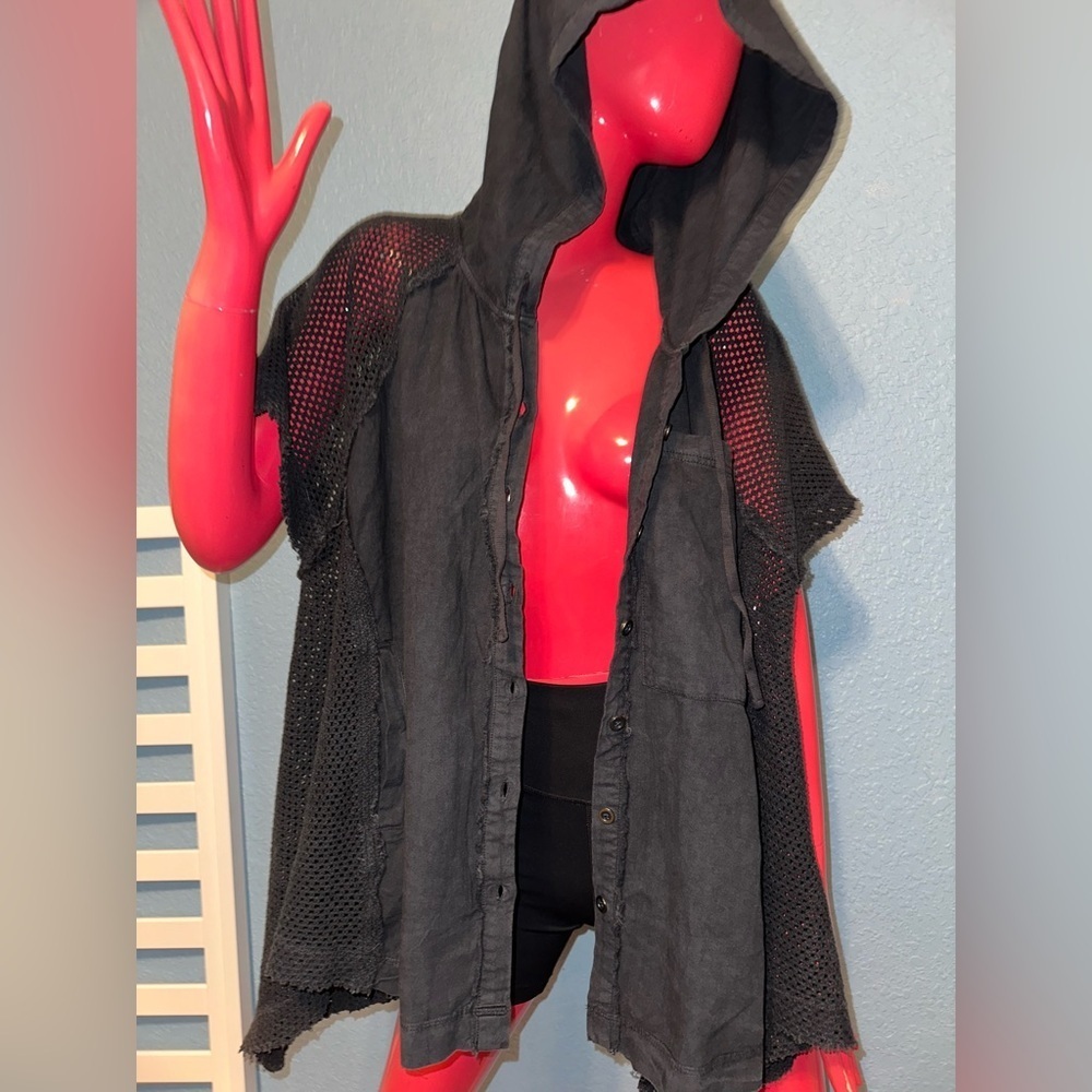 We The Free Black Hooded Cape Jacket - Picture 4 of 9